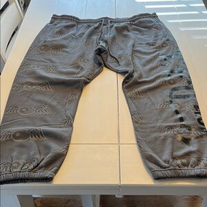 Von Dutch Motors/gray and tan 1X jogging sweats/NWOT!!!! Never worn!!!!’